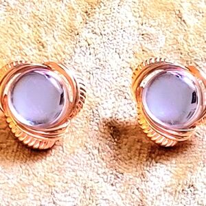 VINTAGE GOLD TONED SARAH COVENTRY CLIP-ON EARRINGS, LOOKS NEW!